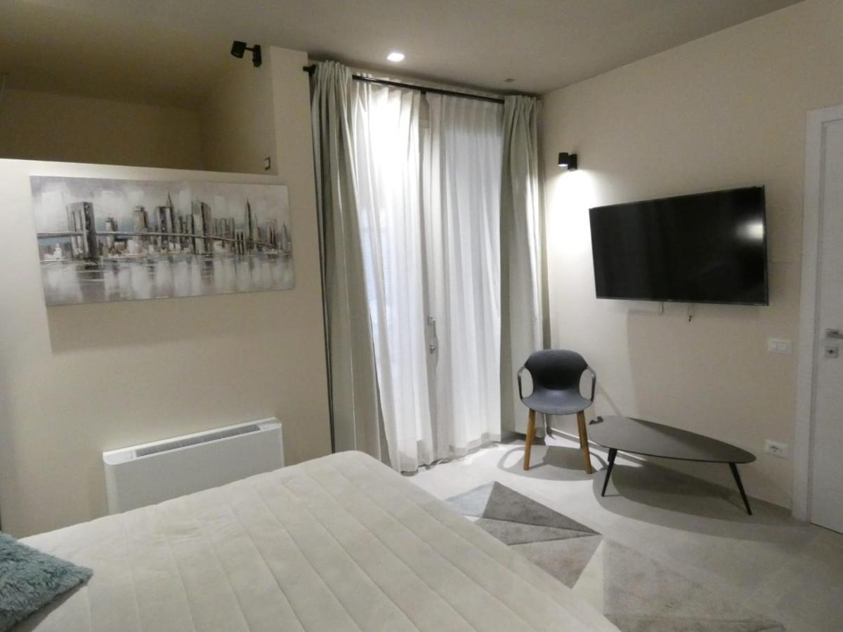 Town-Beach Home Civitanova Marche Exterior photo