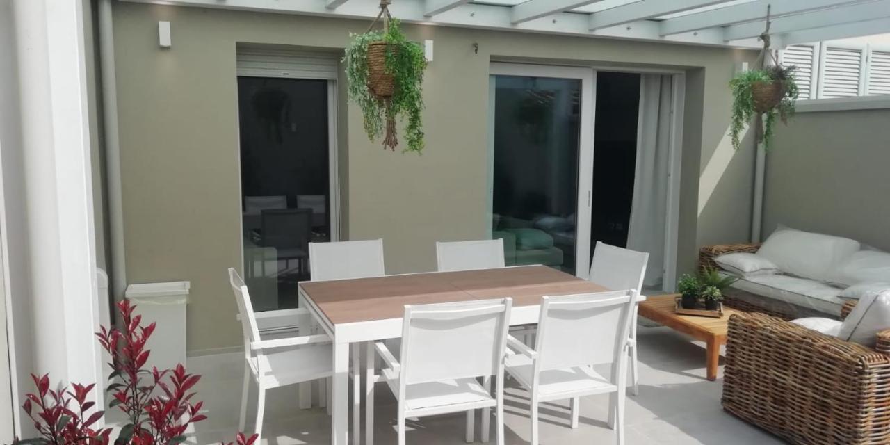 Town-Beach Home Civitanova Marche Exterior photo